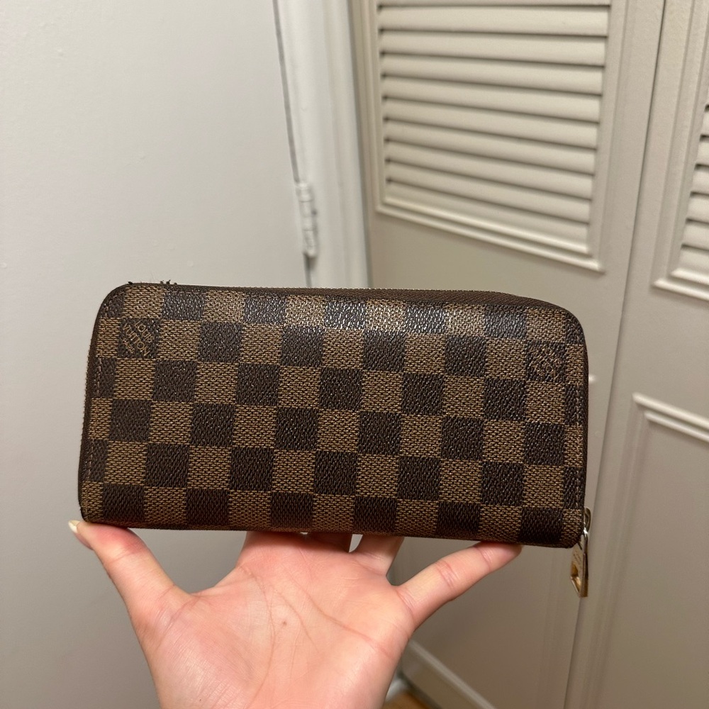 Louis Vuitton Damier Brown Wallet